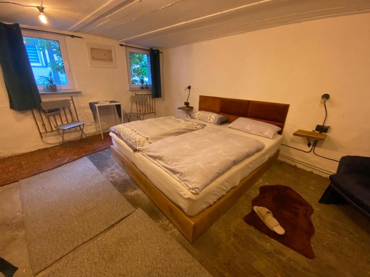 Art Boutique Budget Apartment Im Hinterhof Menden Altstadt Extérieur photo