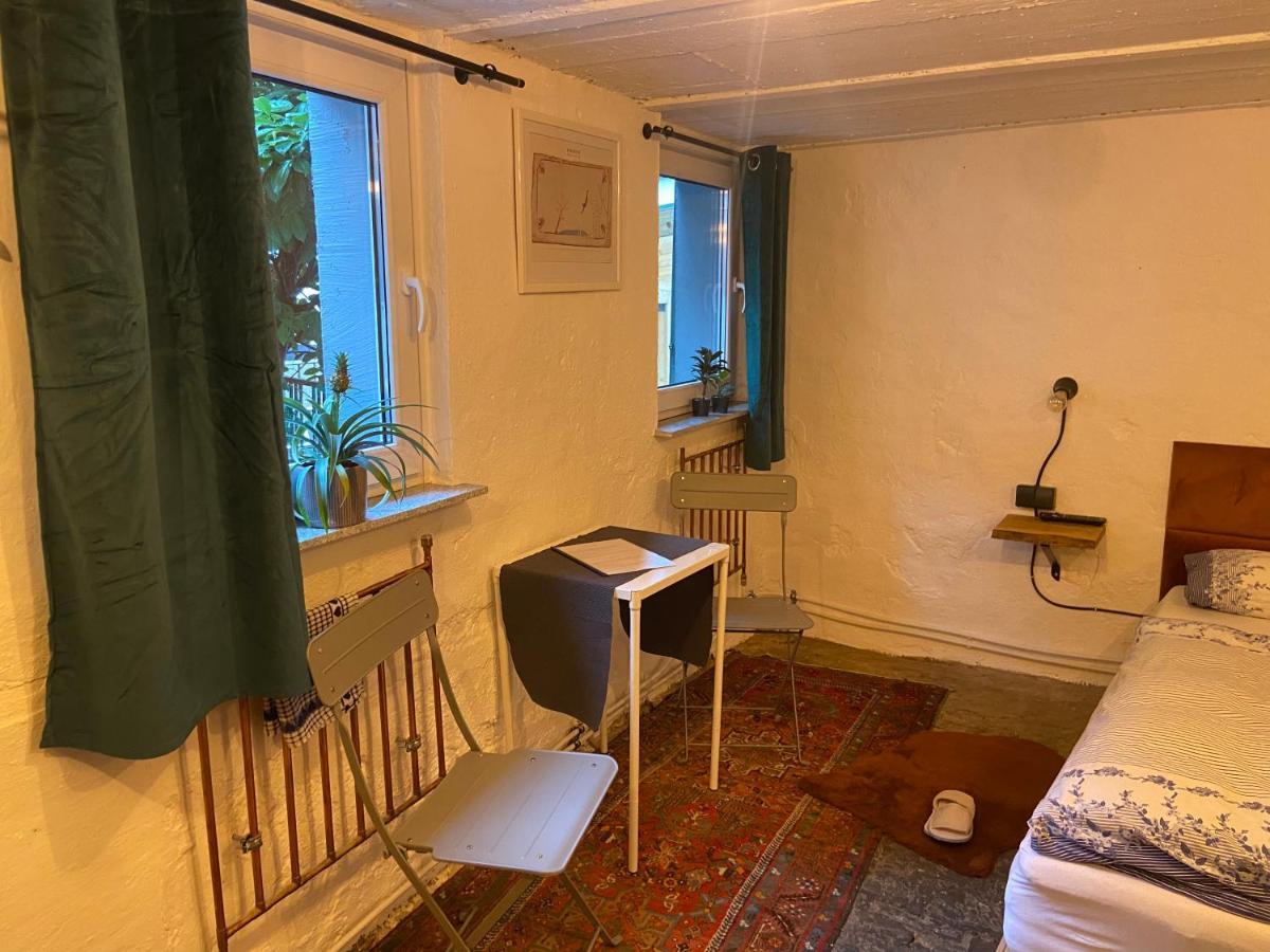 Art Boutique Budget Apartment Im Hinterhof Menden Altstadt Extérieur photo